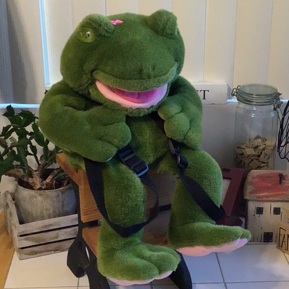 Vintage ‘Wildkin’ Green Frog BP/Puppet Head